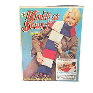 Vintage Pastime Knit A Scarf Craft Kit Toy No Knitting Needle Original Yarn Loom